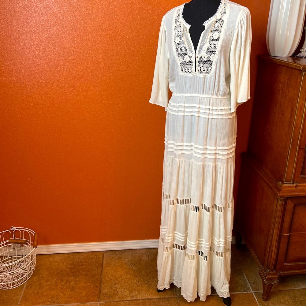Cleobella Maxi Dress. Ivory. Size Large.